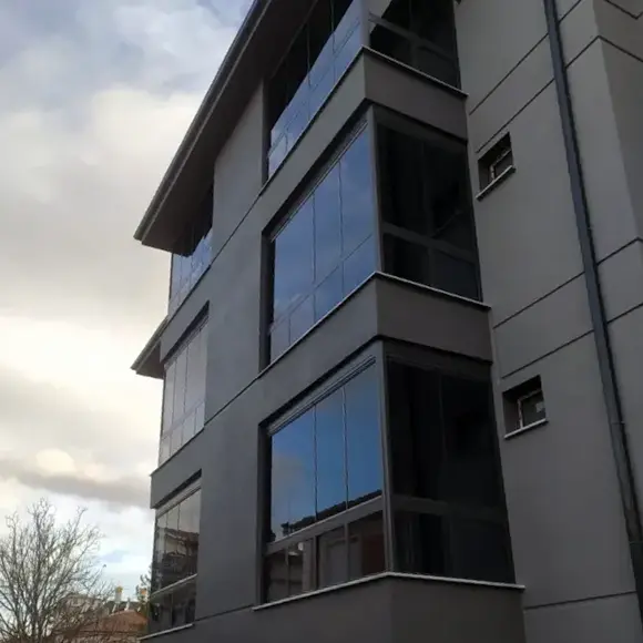 Albert Genau Sliding & Folding Glass Systems Optima-Tango